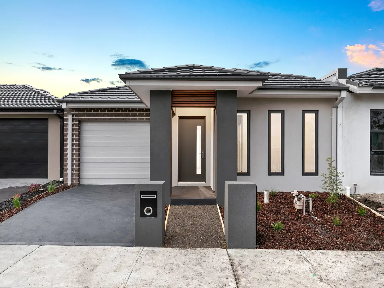 Main view of Homely house listing, 26 Hunt Way, Pakenham VIC 3810