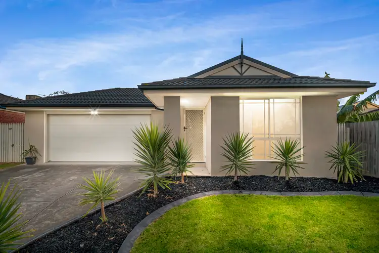 5 Matthew Circuit, Hastings VIC 3915