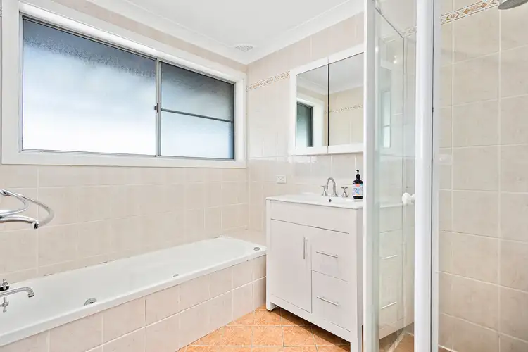 Sixth view of Homely house listing, 42 Warilda Avenue, Engadine NSW 2233