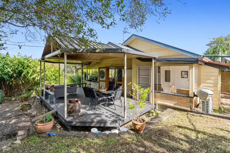 1 Oxleigh Crescent, Nambour QLD 4560