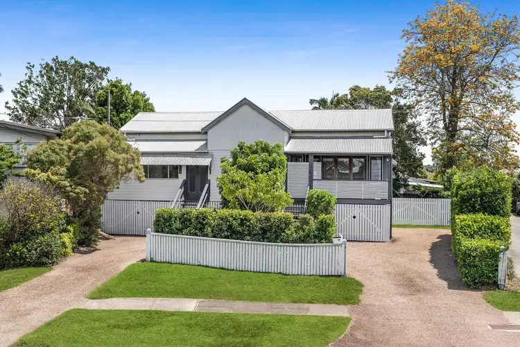 56 Gordon Parade, Manly QLD 4179