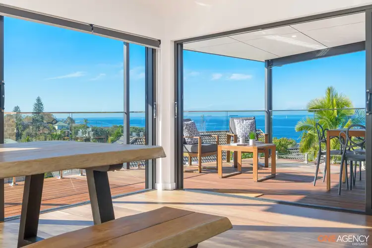 4 Ruby Close, Caves Beach NSW 2281