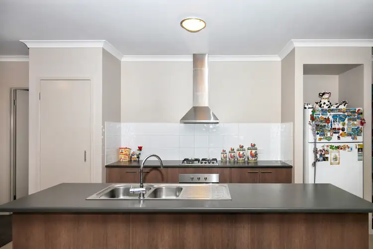 Third view of Homely house listing, 30 Cockatiel Circuit, Craigieburn VIC 3064