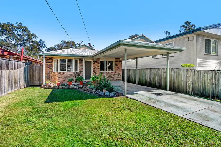 13 Bowering Street, Lota QLD 4179