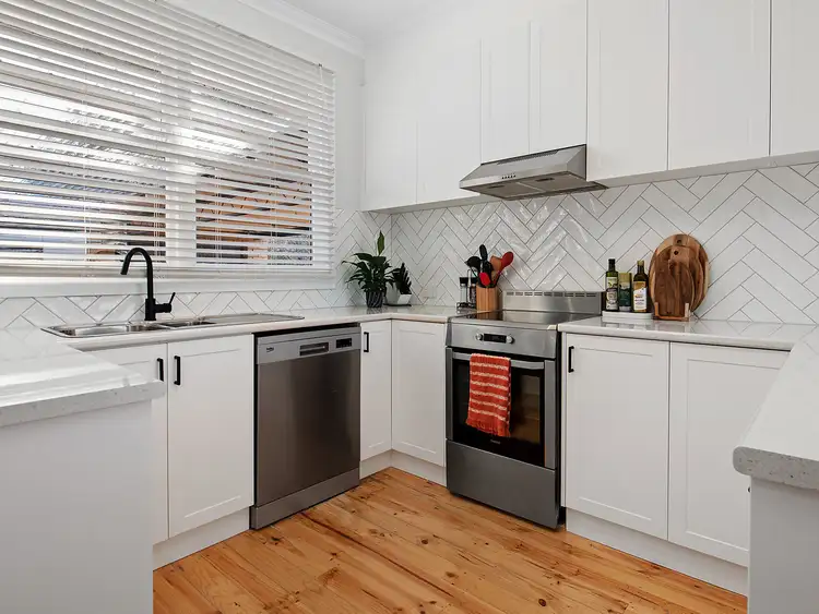 Fifth view of Homely house listing, 17 Elizabeth Street, Wendouree VIC 3355