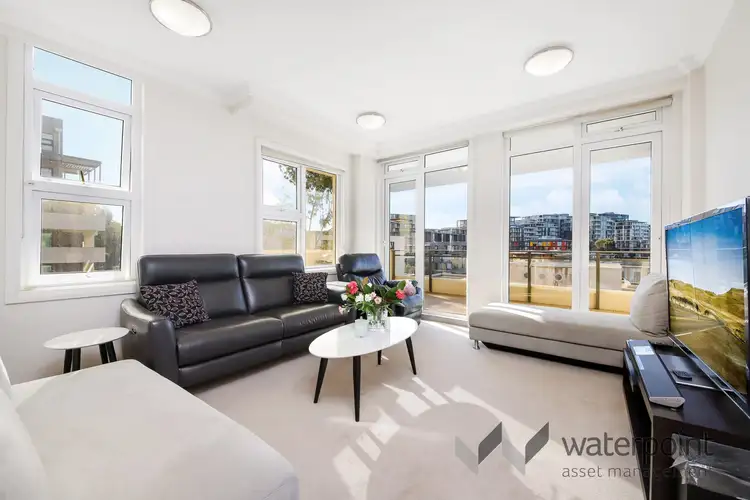22/23 Angas Street