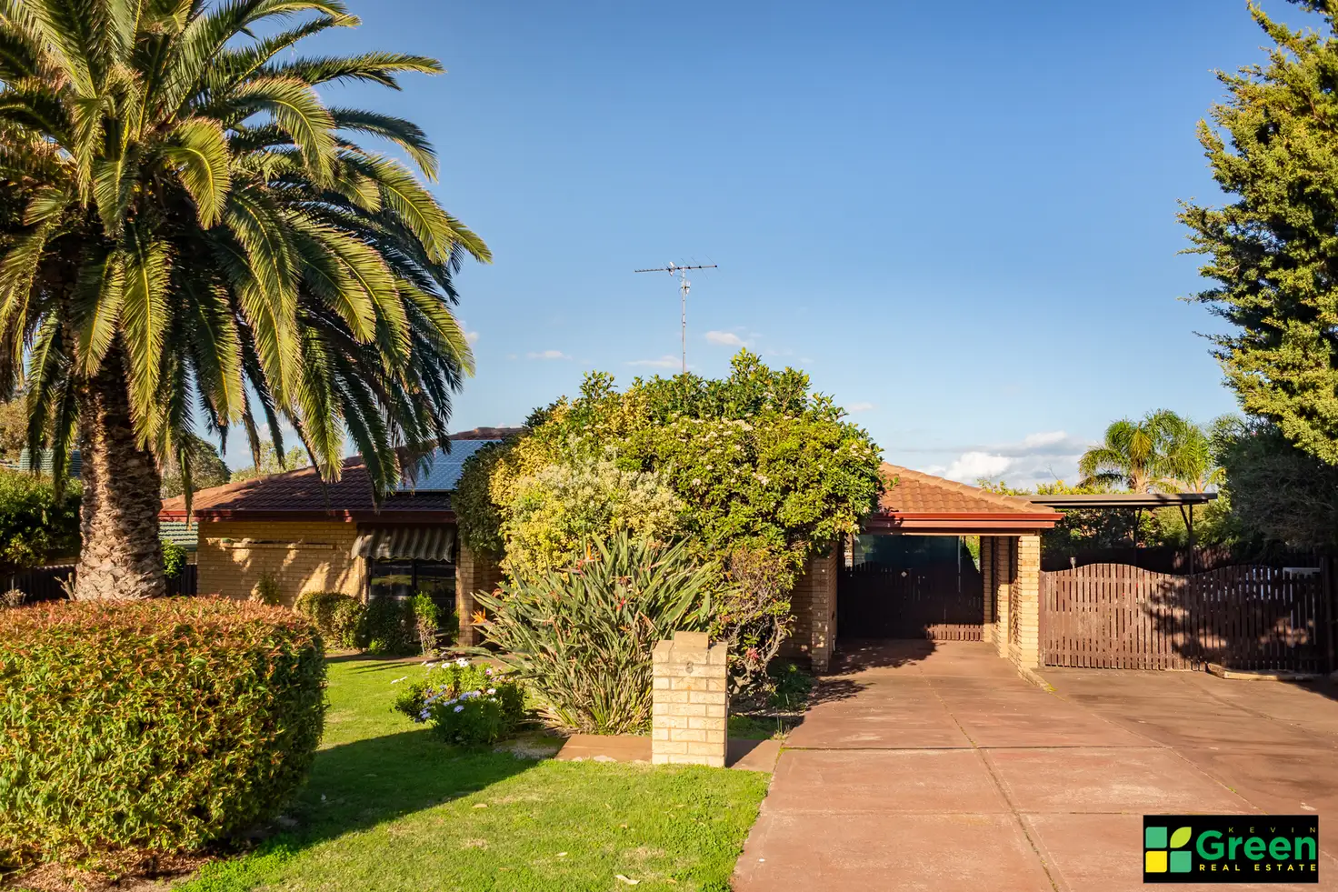 Main view of Homely house listing, 8 Honeysuckle Ramble, Halls Head WA 6210