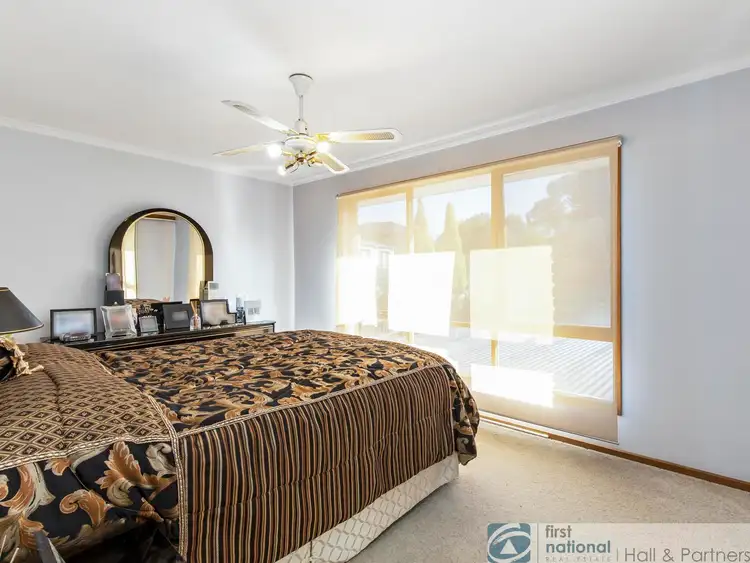 Sixth view of Homely house listing, 1 Headingly Court, Endeavour Hills VIC 3802
