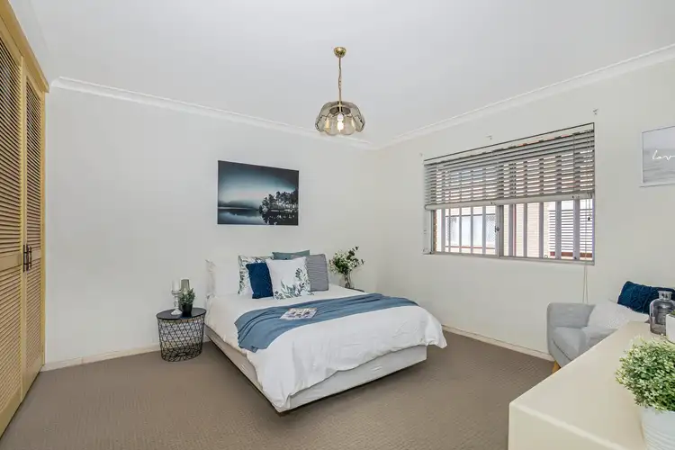 Sixth view of Homely unit listing, 2/11 Macaulay Street, Coorparoo QLD 4151