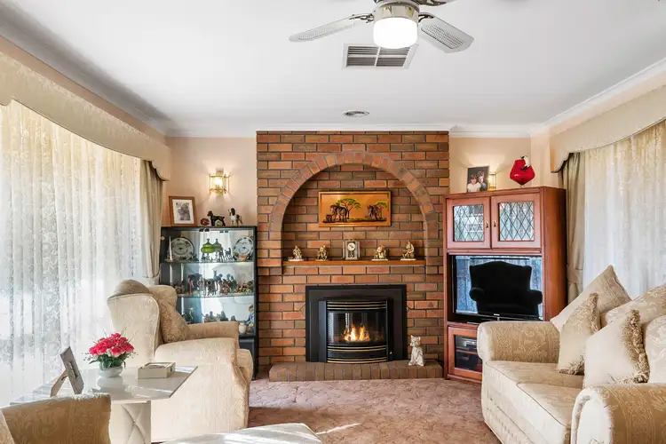 Fifth view of Homely house listing, 118 Underbank Boulevard, Bacchus Marsh VIC 3340