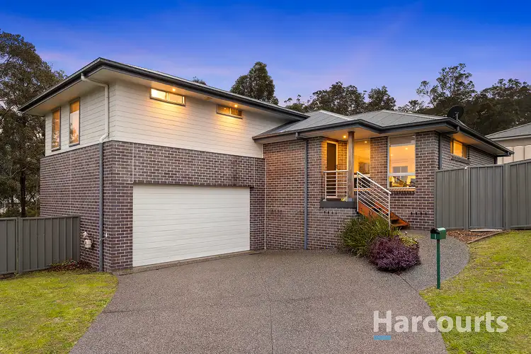 1 Meander Grove, Cameron Park NSW 2285