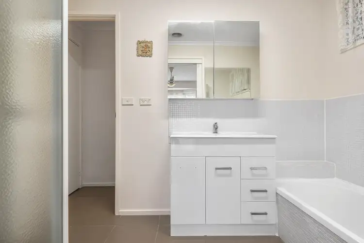 Fifth view of Homely house listing, 7 Daly Court, Bacchus Marsh VIC 3340