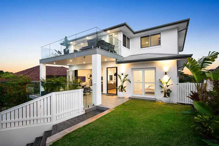39 May Road, Dee Why NSW 2099