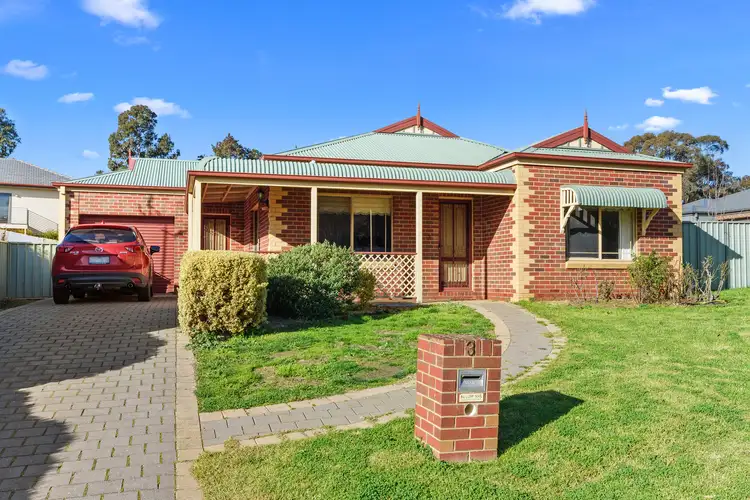 3 Barwon Drive, Kennington VIC 3550