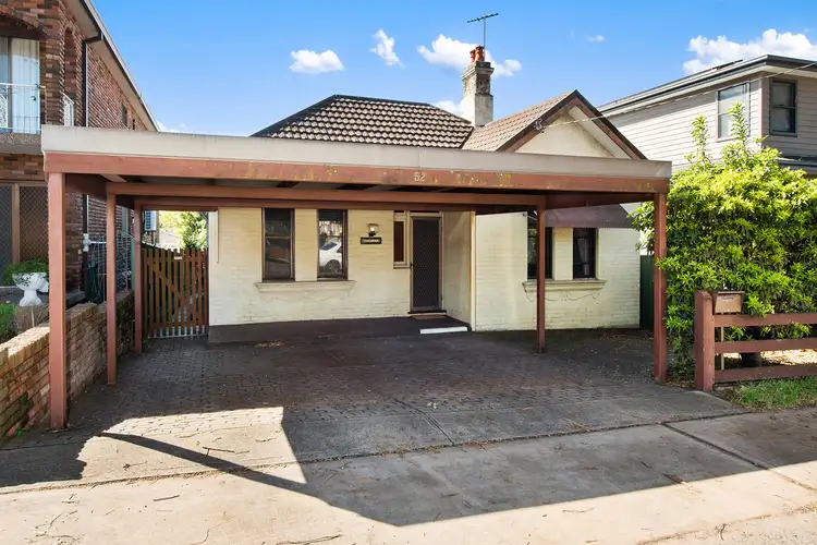 52 Arthur Street, Carlton NSW 2218