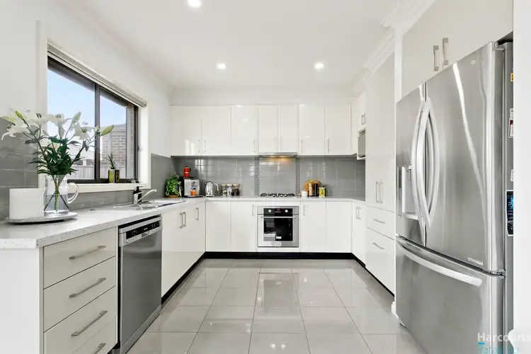 Sixth view of Homely house listing, 8 Saintly Avenue, Wollert VIC 3750