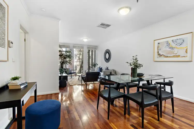 201/350 La Trobe Street, Melbourne VIC 3000