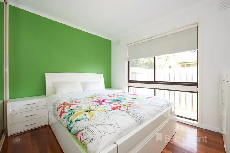 Sixth view of Homely house listing, 15 Crossdale Rise, Endeavour Hills VIC 3802
