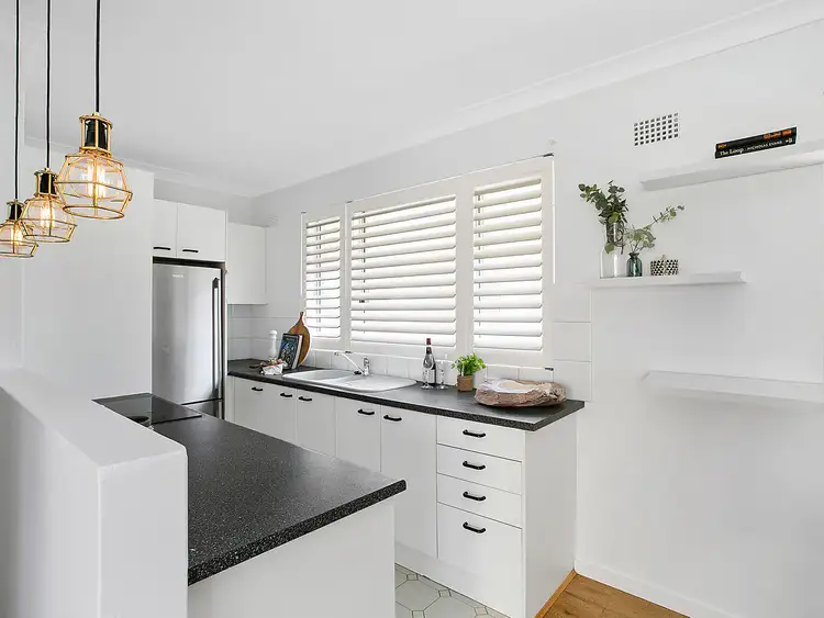 Fourth view of Homely apartment listing, 6/5 Carlisle Street, Tamarama NSW 2026