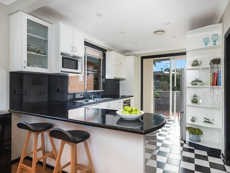 Fifth view of Homely house listing, 8 Stephen Street, Beacon Hill NSW 2100