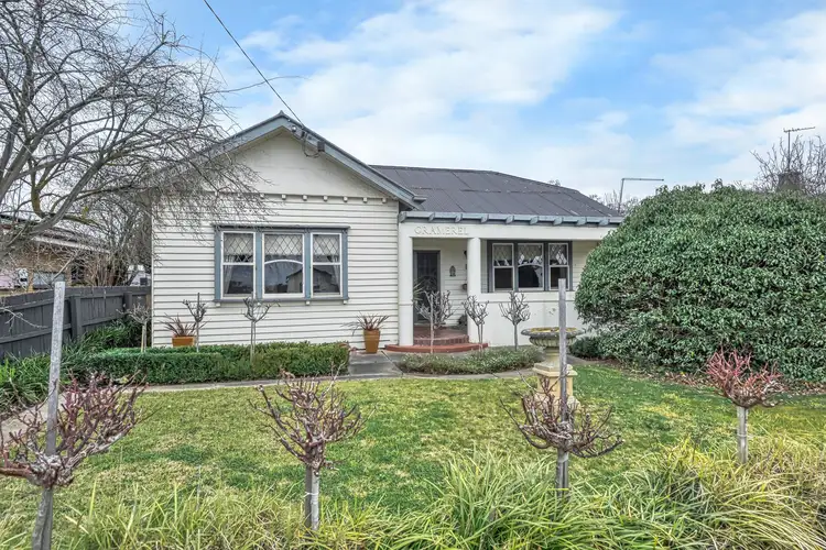 25 Vincent Street, Ararat VIC 3377