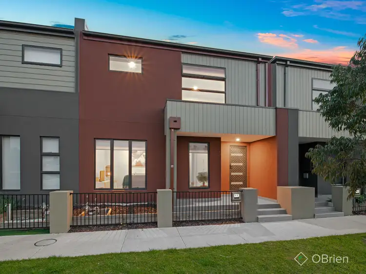 Main view of Homely house listing, 44 Armidale Drive, Pakenham VIC 3810