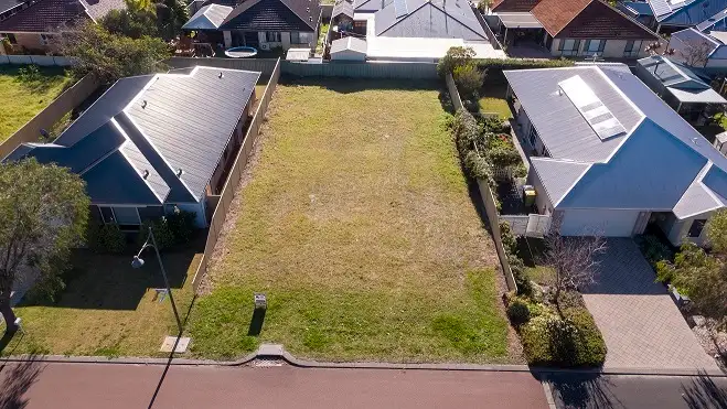 12 Maggie Way, Geographe WA 6280