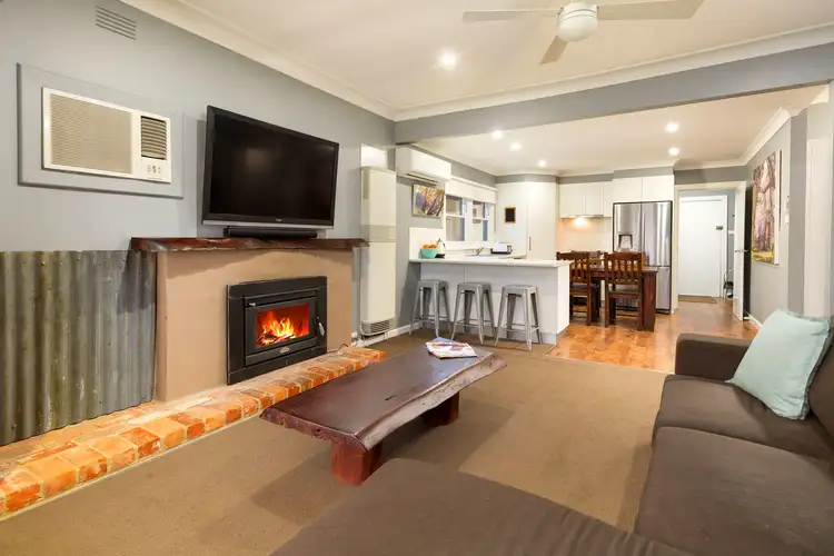 Third view of Homely house listing, 7 Kelly Street, Wodonga VIC 3690