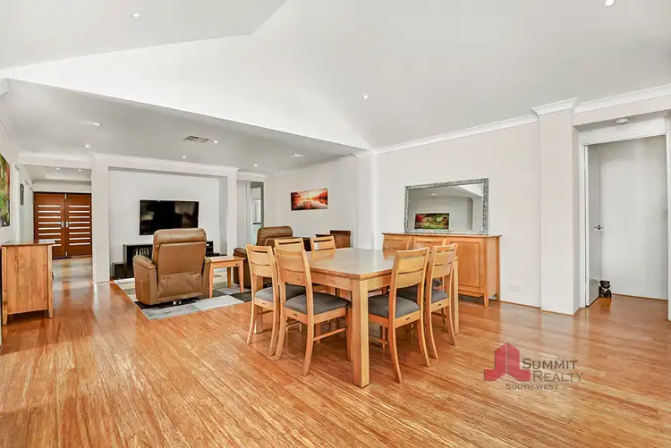 Sixth view of Homely house listing, 10 Jade Crescent, Dalyellup WA 6230