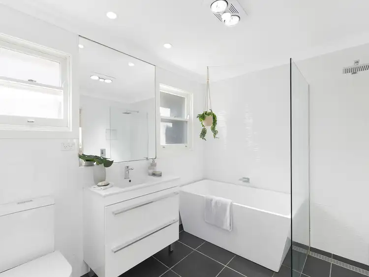 Third view of Homely house listing, 6 Andrew Avenue, Keiraville NSW 2500