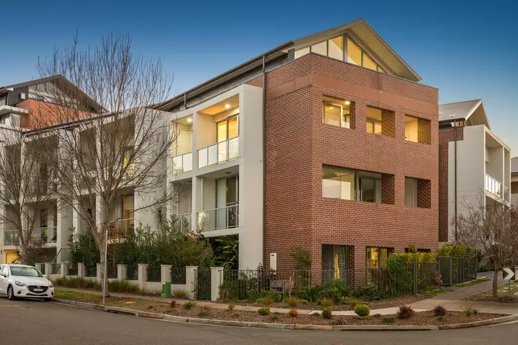 8/1-5 Parkside Crescent, Campbelltown NSW 2560