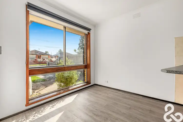 Fifth view of Homely house listing, 2 Wembley Court, Thomastown VIC 3074