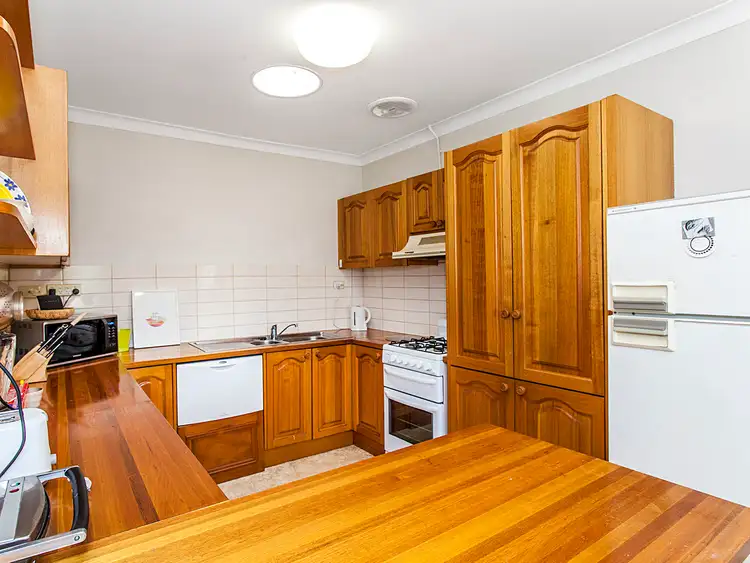 Fourth view of Homely apartment listing, 4/1 Wills Street, Kew VIC 3101