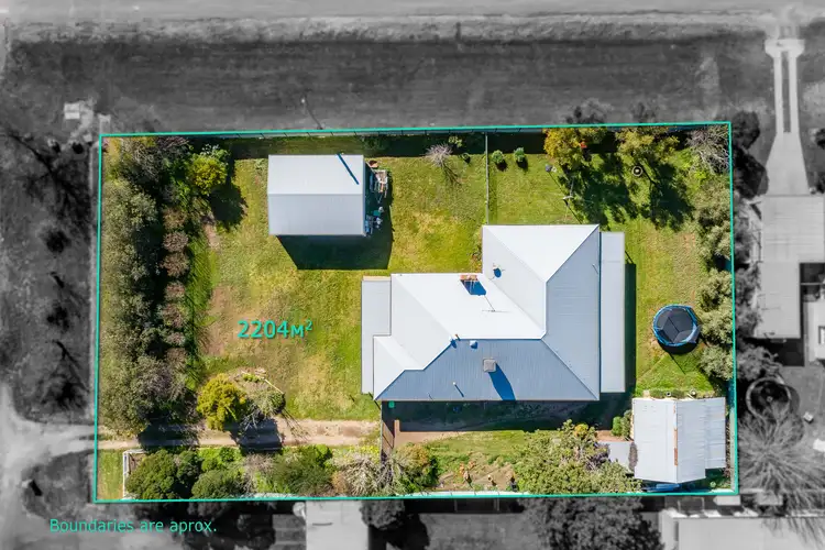 Second view of Homely house listing, 346 Honour Avenue, Corowa NSW 2646