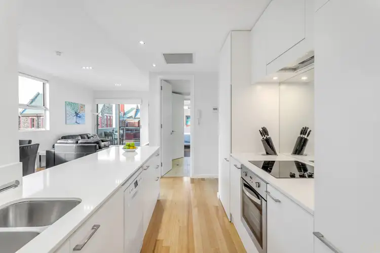 8/11 Daly Street, Adelaide SA 5000