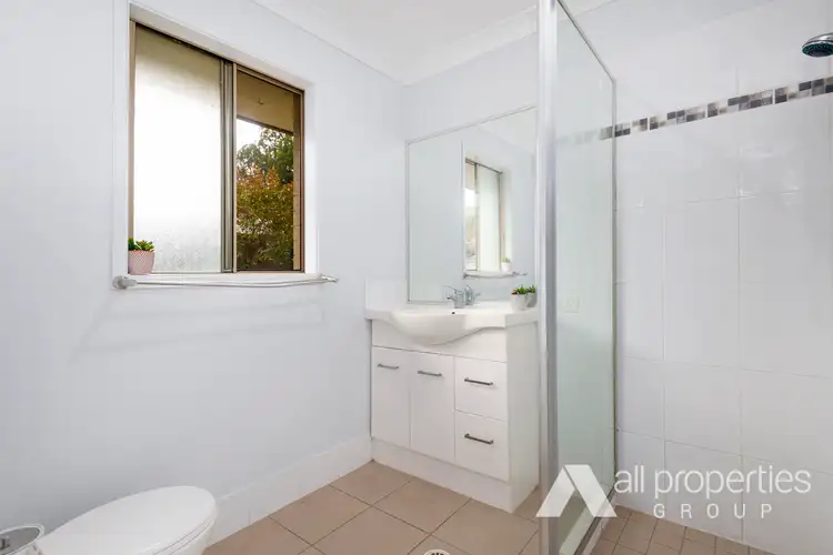 Third view of Homely house listing, 19 Van Asch Close, Doolandella QLD 4077