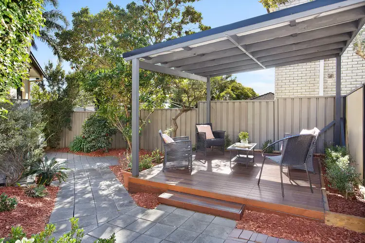 Third view of Homely villa listing, 4/239-241 Princes Highway, Sylvania NSW 2224