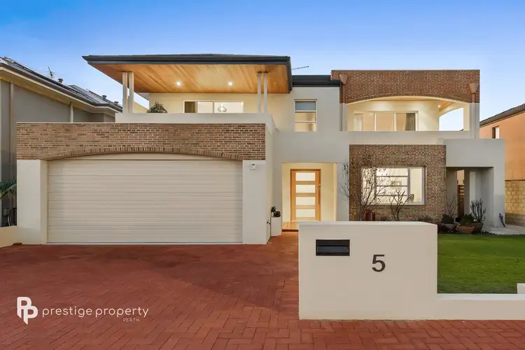 5 Cooya Pass, Burns Beach WA 6028