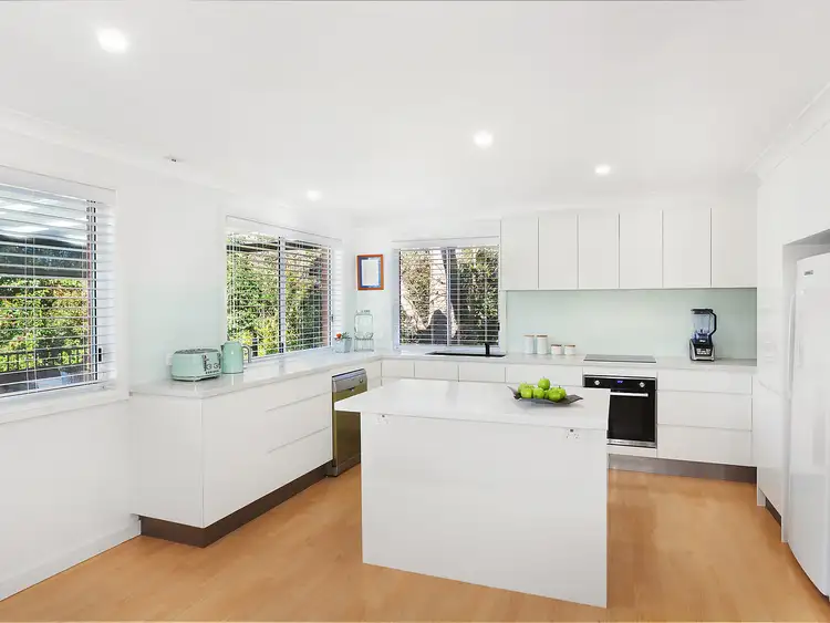 30 Barkala Street, Lisarow NSW 2250