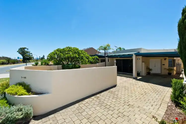 1/161 Melville Parade, Como WA 6152