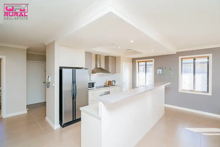 Seventh view of Homely house listing, 14 Anzac Crescent, Narrandera NSW 2700
