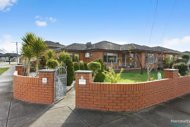 6 Karingal Way, Thomastown VIC 3074