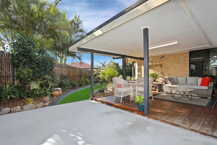 9 Mossman Way, Sandstone Point QLD 4511