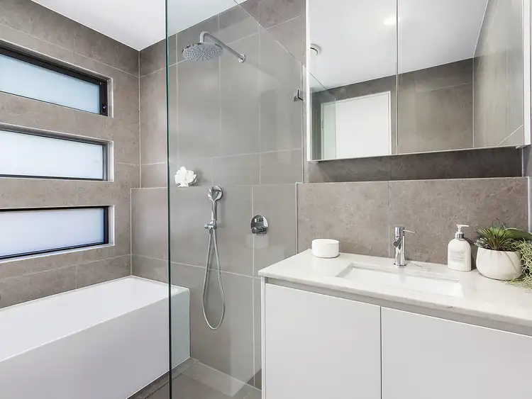 Fifth view of Homely villa listing, 2/27 Darwin Street, West Ryde NSW 2114