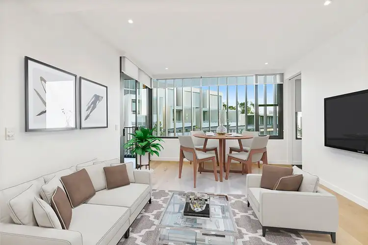 101/104 Elliot Street