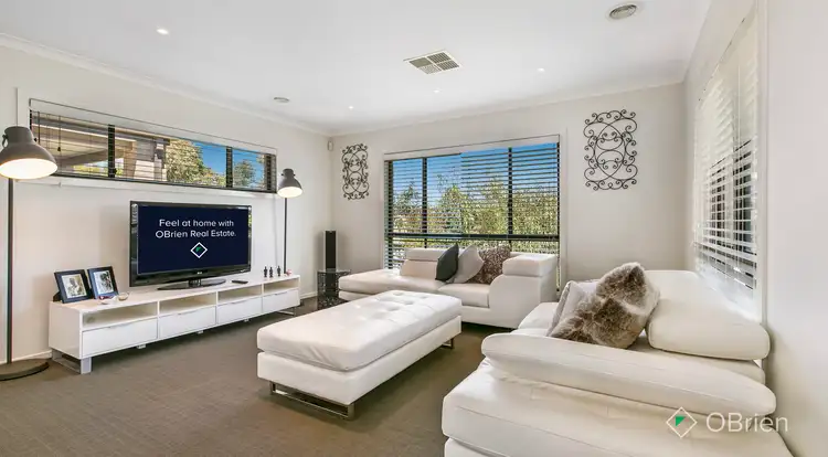 Third view of Homely house listing, 8 Wodalla Circuit, Sandhurst VIC 3977