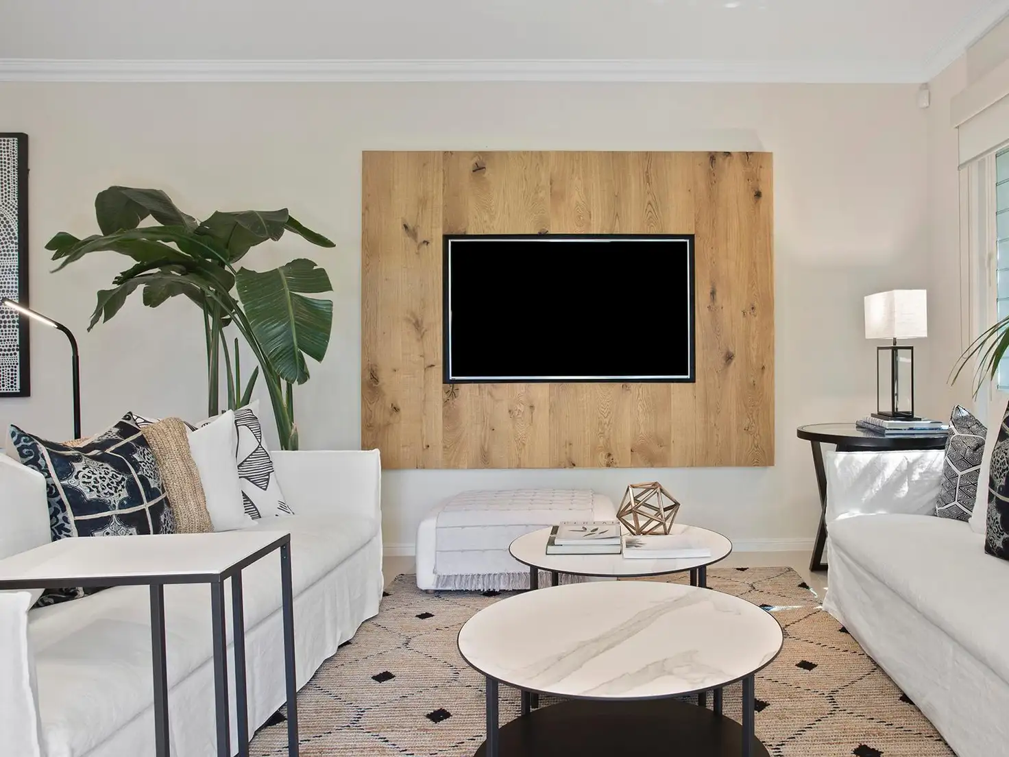 Main view of Homely house listing, 5 The Corso, Isle Of Capri QLD 4217