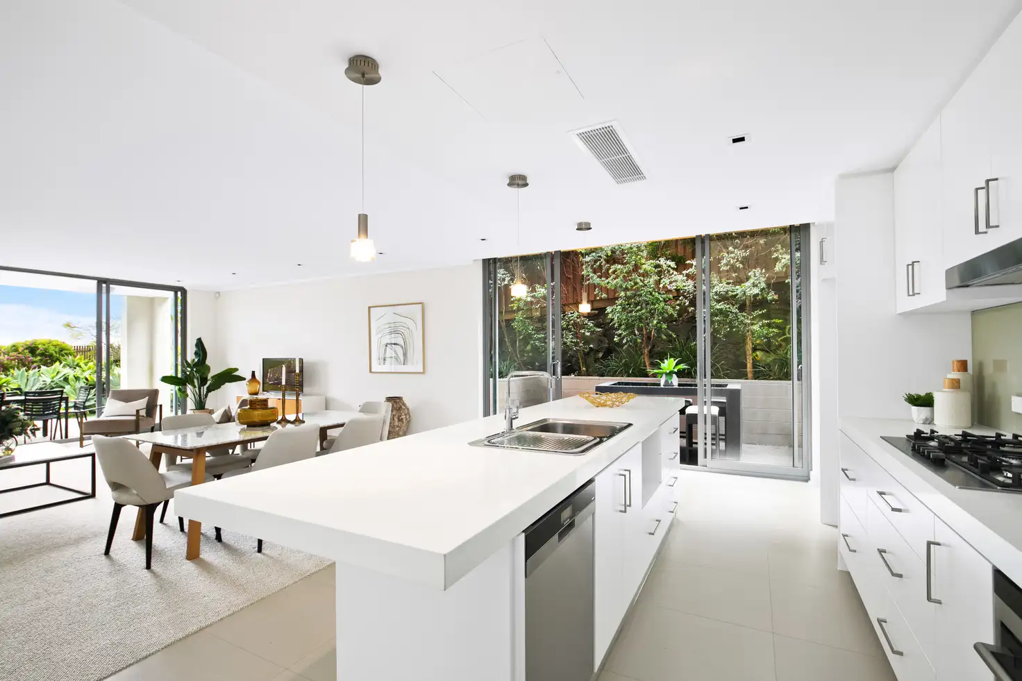 Main view of Homely unit listing, 8/25-29 Delmar Parade, Dee Why NSW 2099