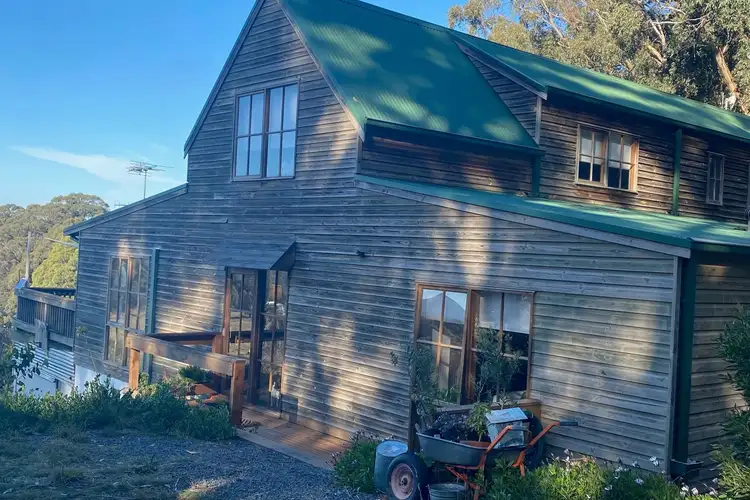 45 Sexton Court, Gordon VIC 3345