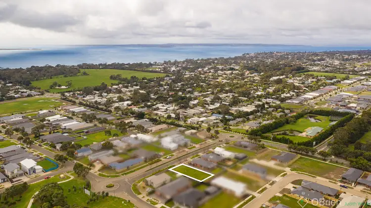 11 Silverstone Drive, Cowes VIC 3922